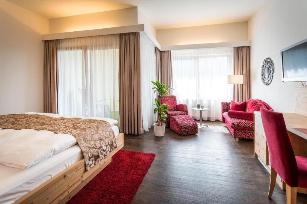 Hotel Naturparkhotel Adler 4*