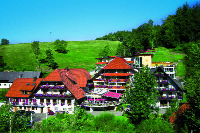 Hotel Naturparkhotel Adler 4*